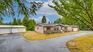 261  Sylvan Way, Longview, WA 98632