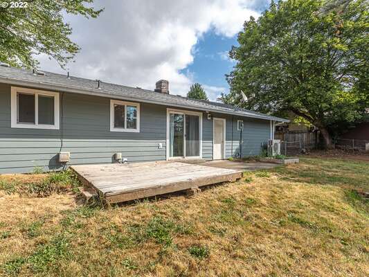 8413 NE 63rd St, Vancouver, WA 98662