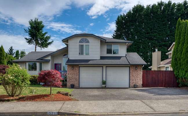 15713 NE 6th Cir, Vancouver, WA 98684