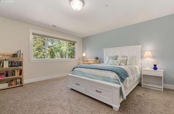 21508 NW 61st Ave, Ridgefield, WA 98642