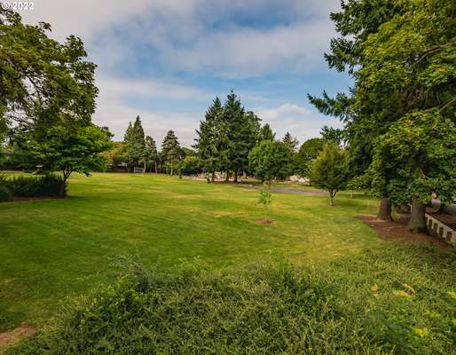 W 25th St, Vancouver, WA 98660