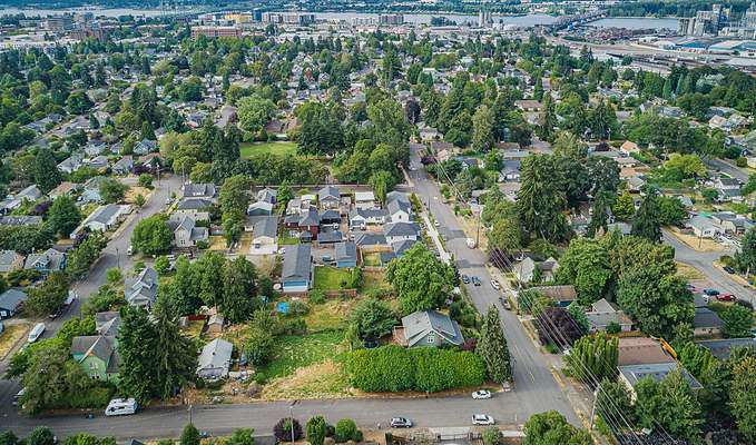 W 25th St, Vancouver, WA 98660