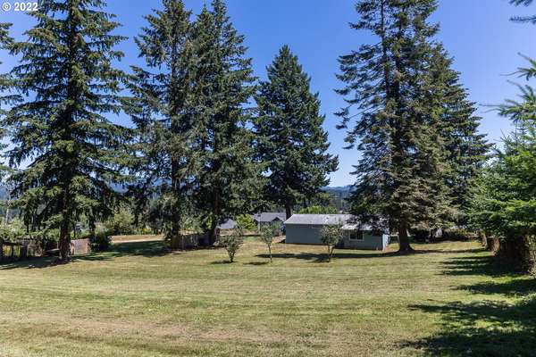 6035 NW Larkspur St, Camas, WA 98607