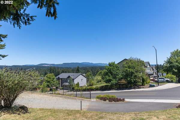 6035 NW Larkspur St, Camas, WA 98607