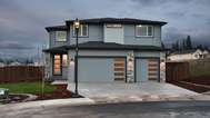 1430 W 12th Ct, La Center, WA 98629