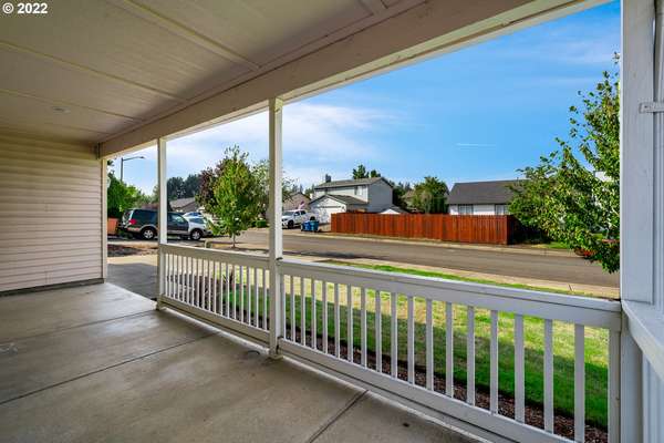 4405 NE 161st Ave, Vancouver, WA 98682