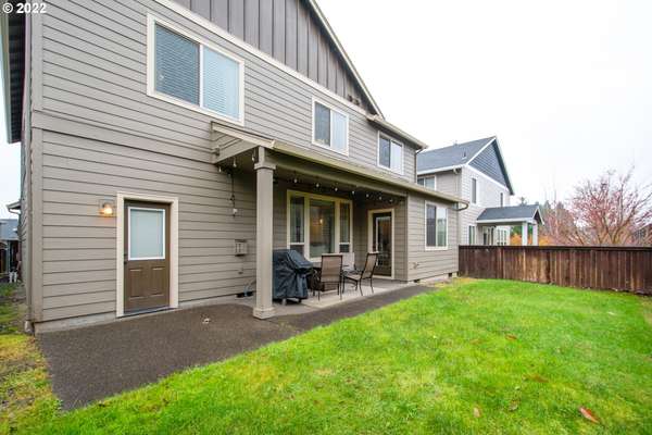 3520 N 6th Cir, Ridgefield, WA 98642