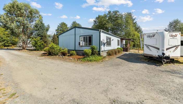 104  Obsidian Dr, Ariel, WA 98603