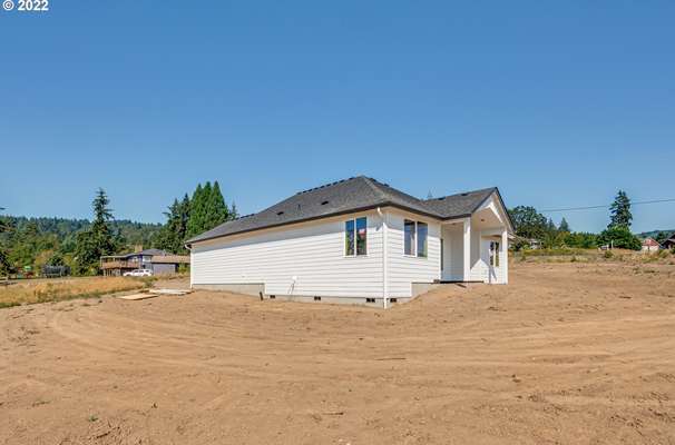 901  Cloverdale Rd, Kalama, WA 98625