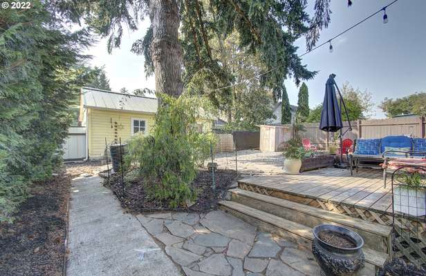 2702  P St, Vancouver, WA 98663