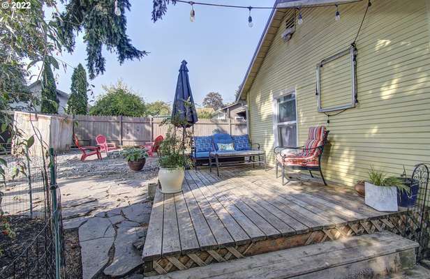 2702  P St, Vancouver, WA 98663