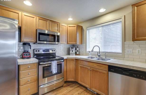 10517 NE 89th Cir, Vancouver, WA 98662