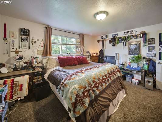 807 NW Elm St, Camas, WA 98607