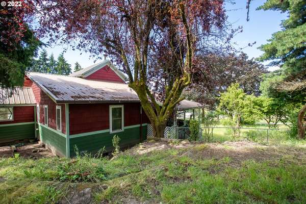 157  Sauer Rd, Kalama, WA 98625