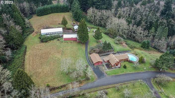 1411  Modrow Rd, Kalama, WA 98625