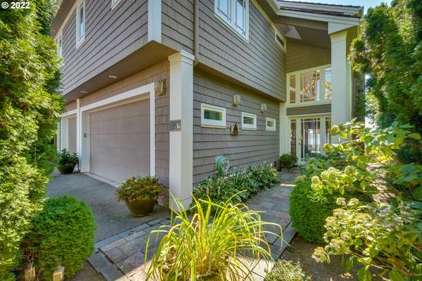 13713 SE 37th St, Vancouver, WA 98683