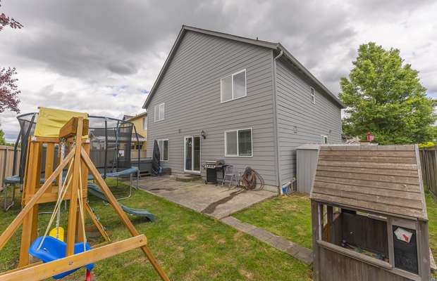 4000 NE 165th Ave, Vancouver, WA 98682