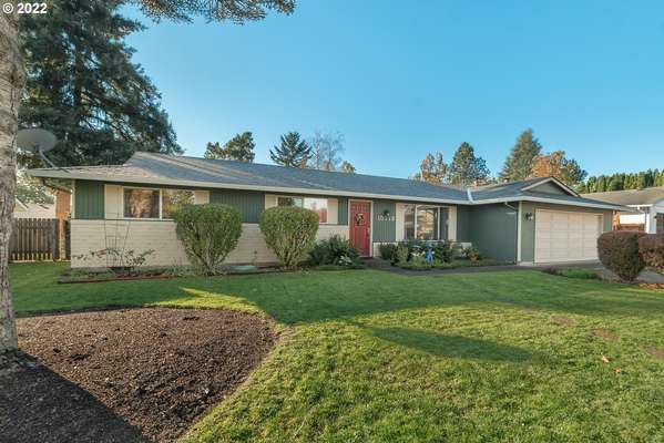 15713 SE 2nd St, Vancouver, WA 98684