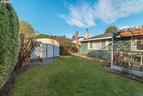 15713 SE 2nd St, Vancouver, WA 98684