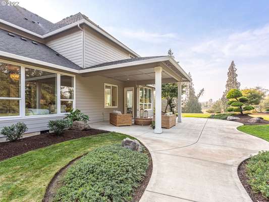 206 NW 235th St, Ridgefield, WA 98642