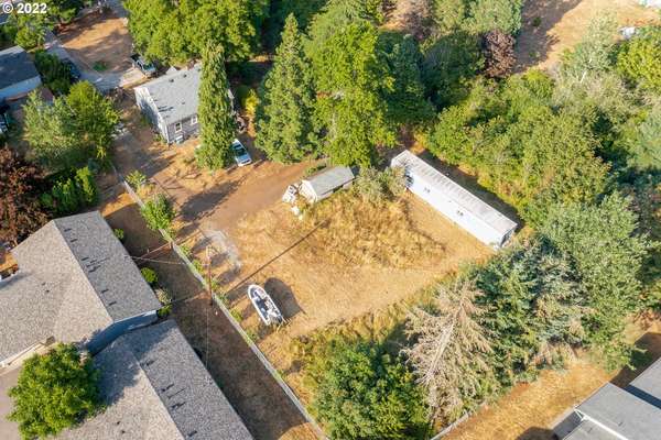 4215 E 18th St, Vancouver, WA 98661