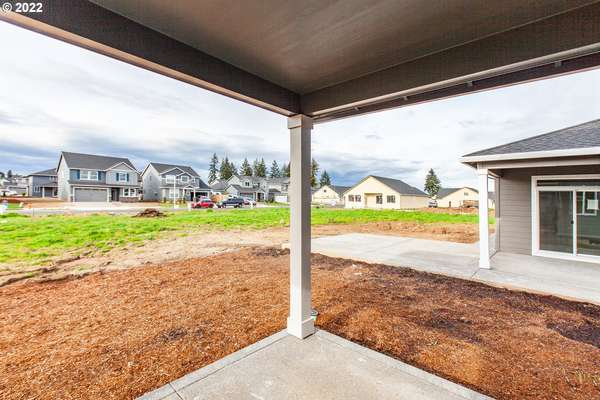 5599 N 91st Ave, Camas, WA 98607