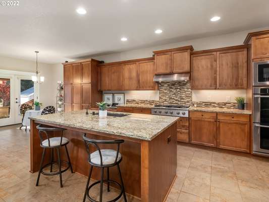 5045 S 19th St, Ridgefield, WA 98642