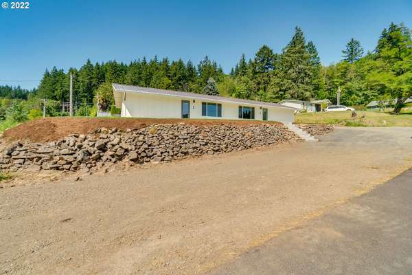 1002  Cedar St, Kalama, WA 98625