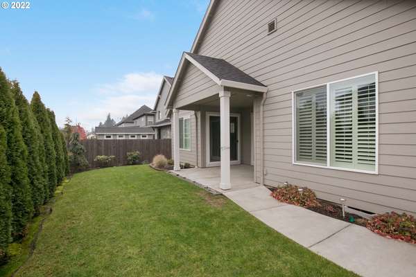 5215 NE 134th St, Vancouver, WA 98686