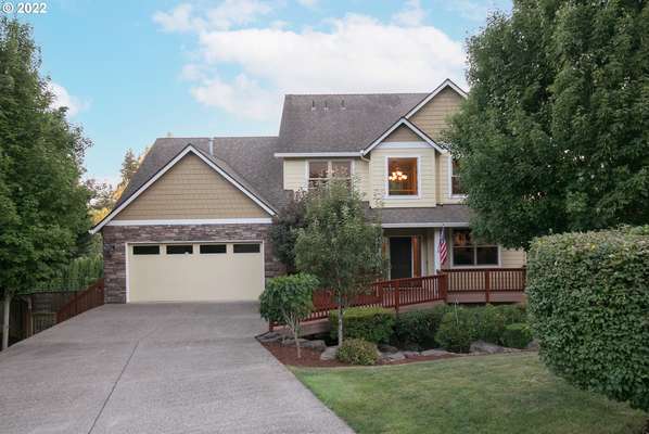 870 N P St, Washougal, WA 98671