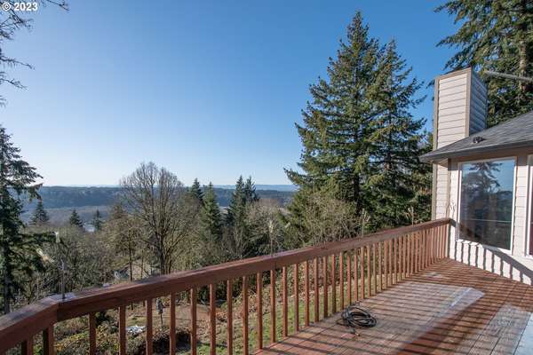 35709 NW Fairchild Rd, Woodland, WA 98674