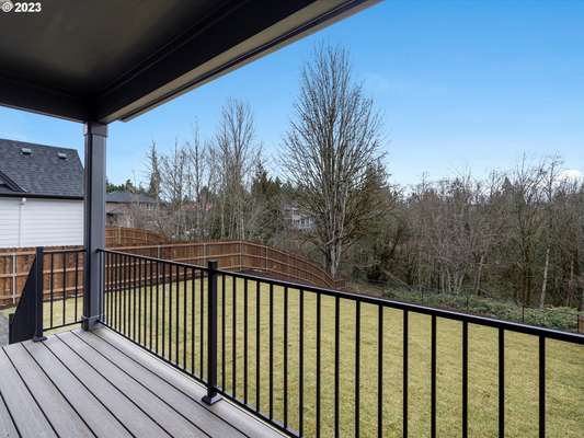 232 N 22nd Ct, Ridgefield, WA 98642