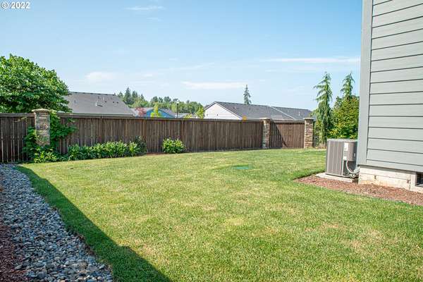 17401 NE 78th Way, Vancouver, WA 98682