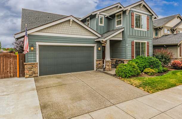 10214 NE 128th Ave, Vancouver, WA 98682