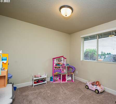 10214 NE 128th Ave, Vancouver, WA 98682