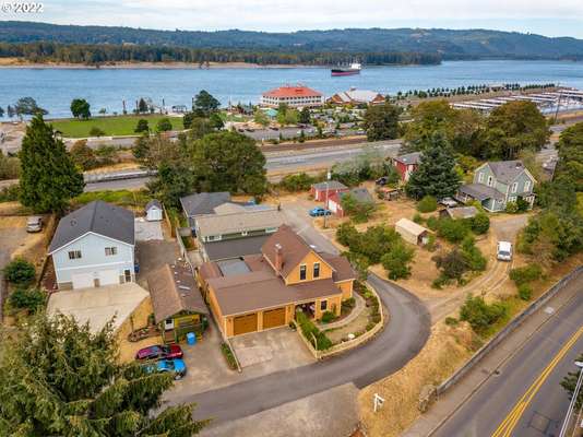 7  Ashland St, Kalama, WA 98625