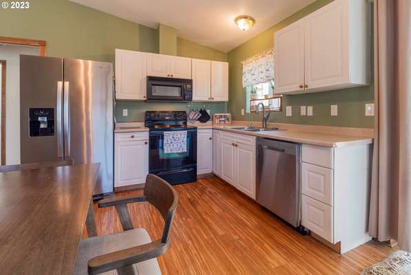 1904 N Grand Blvd, Vancouver, WA 98661