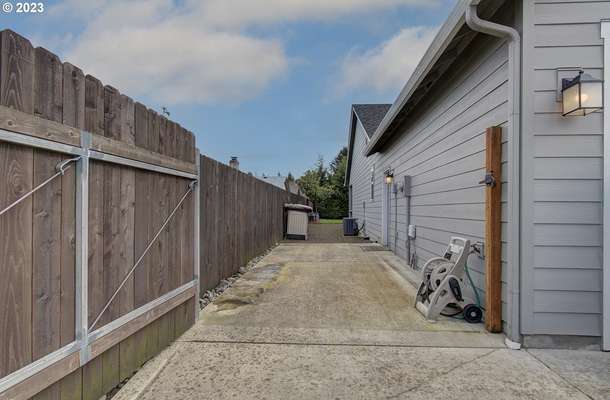 14014 NE 92nd Cir, Vancouver, WA 98682