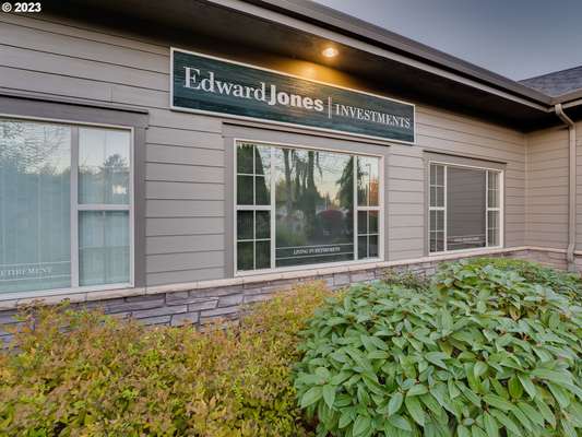 8308 E Mill Plain Blvd #103, Vancouver, WA 98664