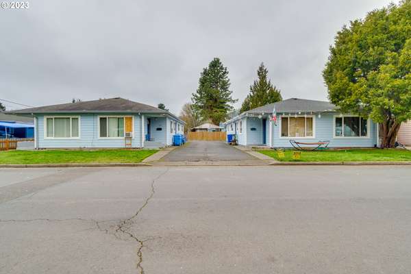 1115 N 4th Ave, Kelso, WA 98626