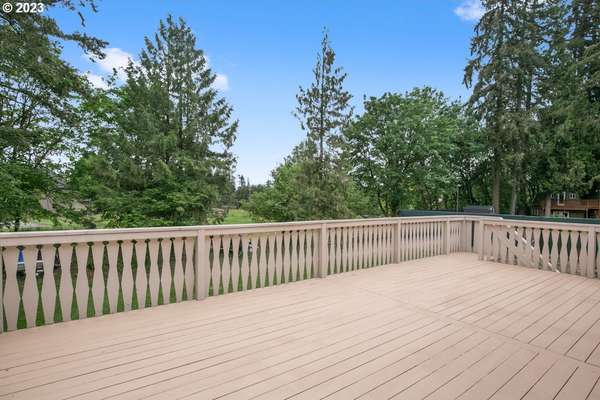 3318 NW 203rd St, Ridgefield, WA 98642