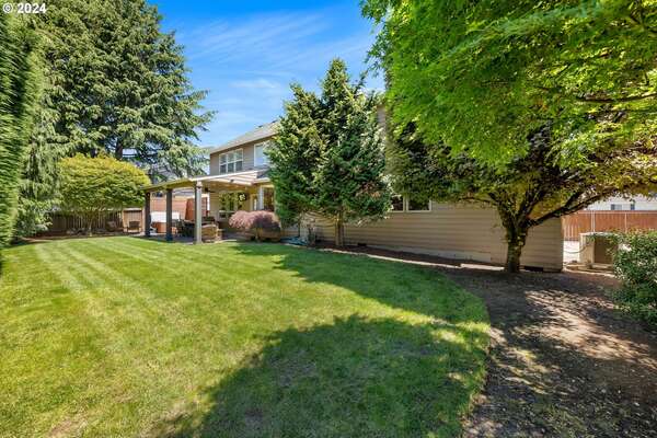 12412 NW 47th Ave, Vancouver, WA 98685