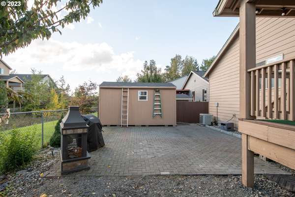 5301 NE 68th St, Vancouver, WA 98661