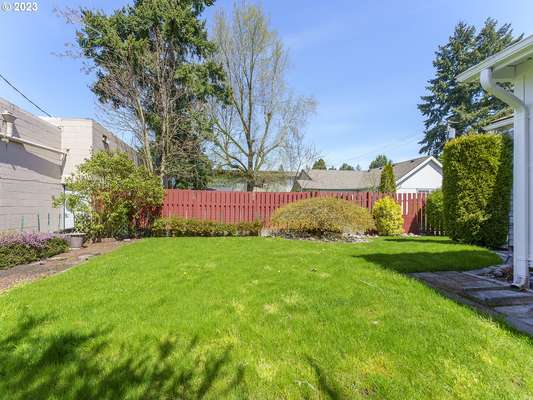 714  Gillis St, Vancouver, WA 98661