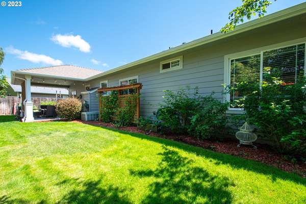 12522 NW 33rd Ave, Vancouver, WA 98685