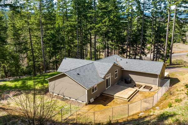 1452  Lacock Kelchner Rd, Underwood, WA 98651