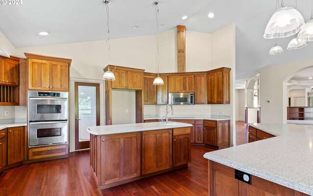 2808 NE 179th St, Ridgefield, WA 98642