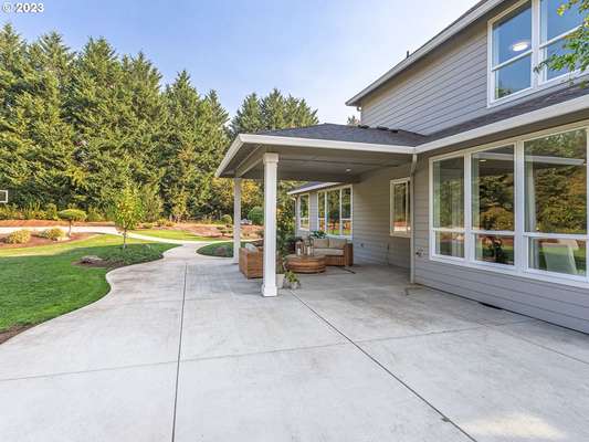 206 NW 235th St, Ridgefield, WA 98642