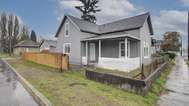 206  Lincoln St, Kelso, WA 98626