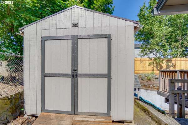 11502 NE 3rd Ave, Vancouver, WA 98685